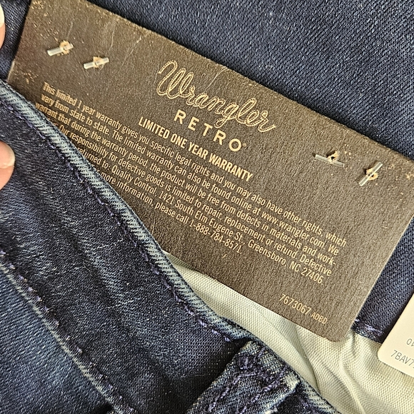 NWT Wrangler flare, 7/8 X 32 - Picture 3 of 5